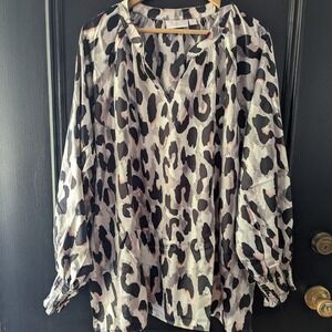 Belle by Kim Gravel Gray Pink Leopard‎ Print V-Neck Blouse Smocked Cuff 2X